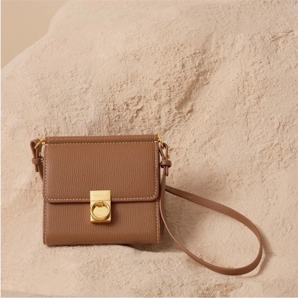 Polene Numéro Sept Crossbody Wallet textured camel EUC